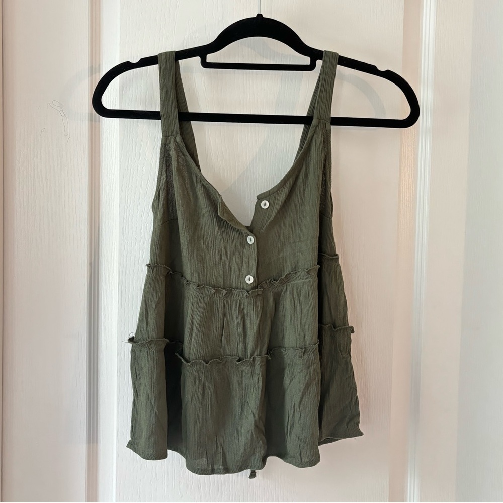 ARMY GREEN TOP NWOT